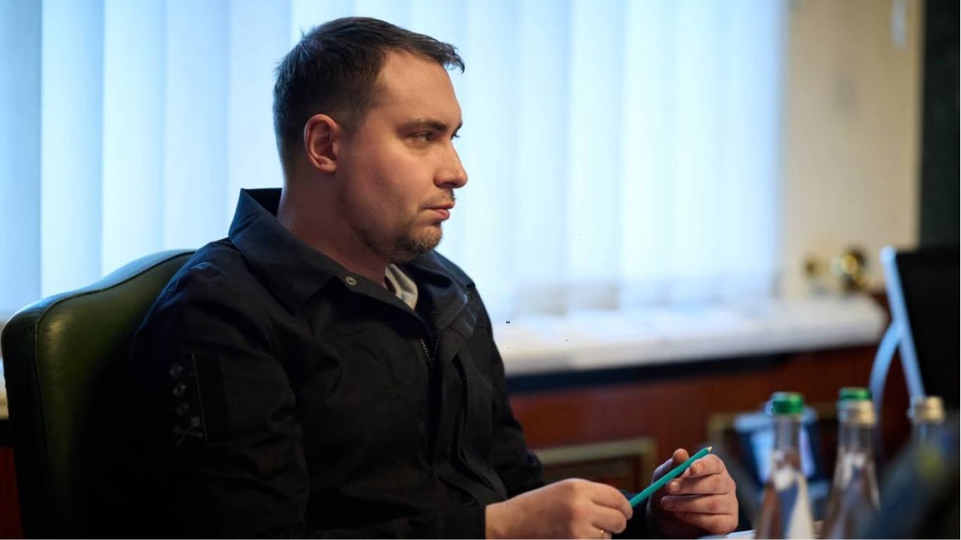 Спортсмени вшановують полеглих героїв