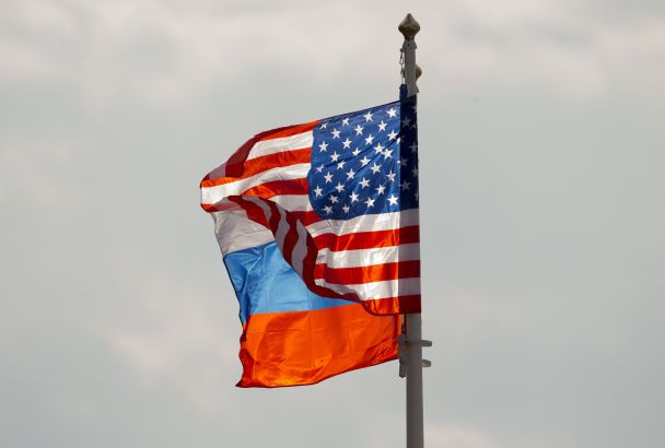 Nowy pakt o bezpieczeństwie: trójstronne rozmowy USA, Rosji i Chin