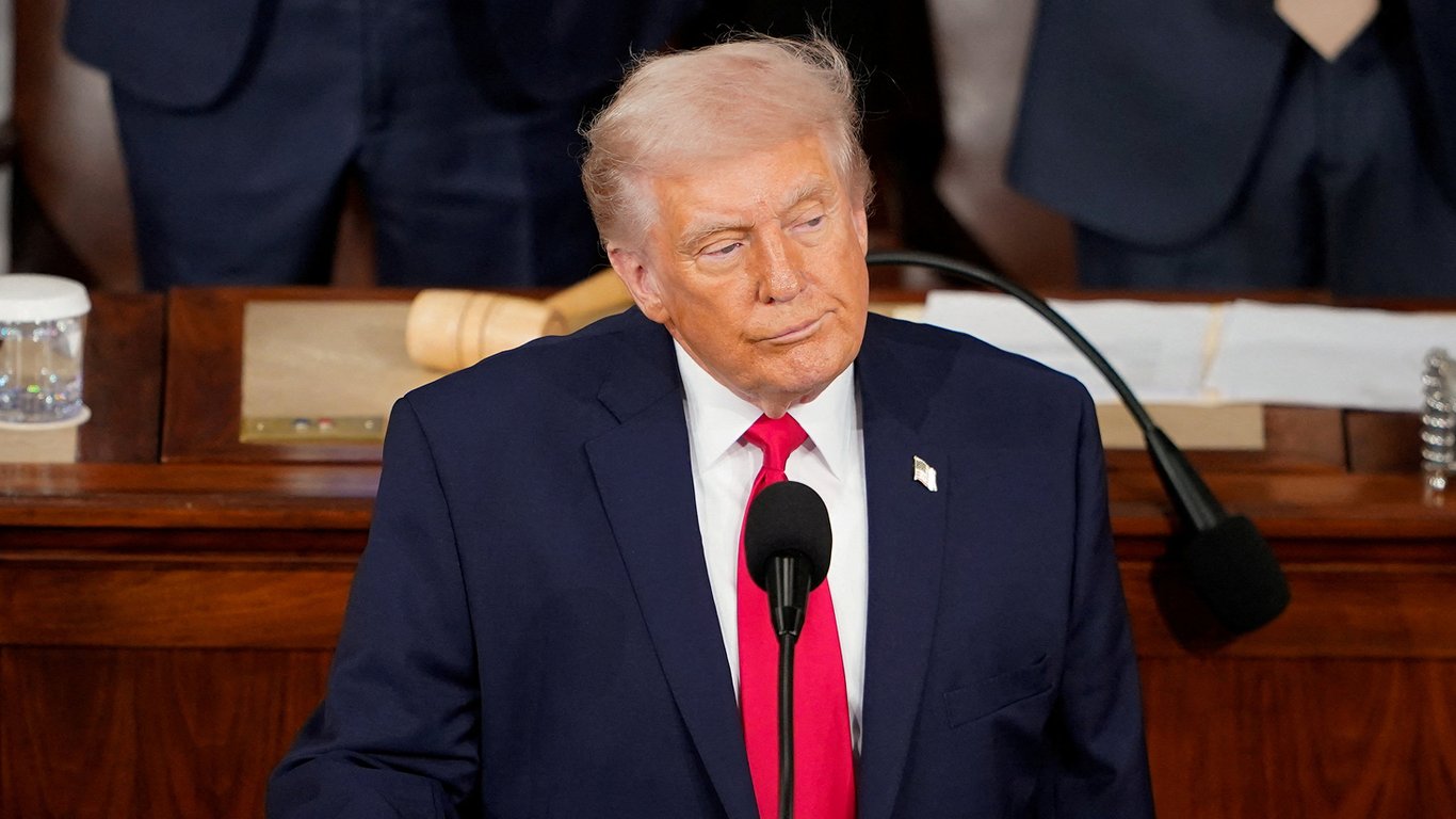 Трамп про санкції та завершення війни
