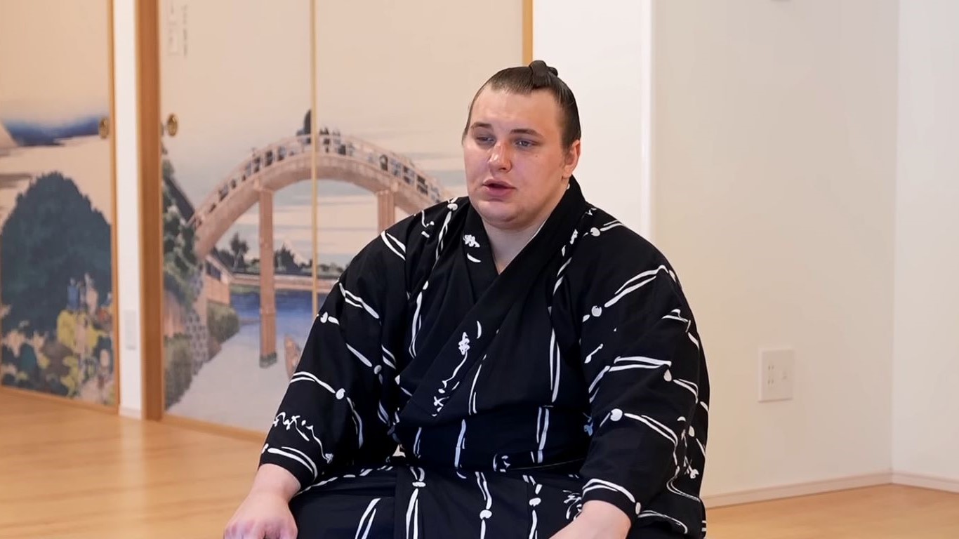 Аонішікі захоплюється Усиком