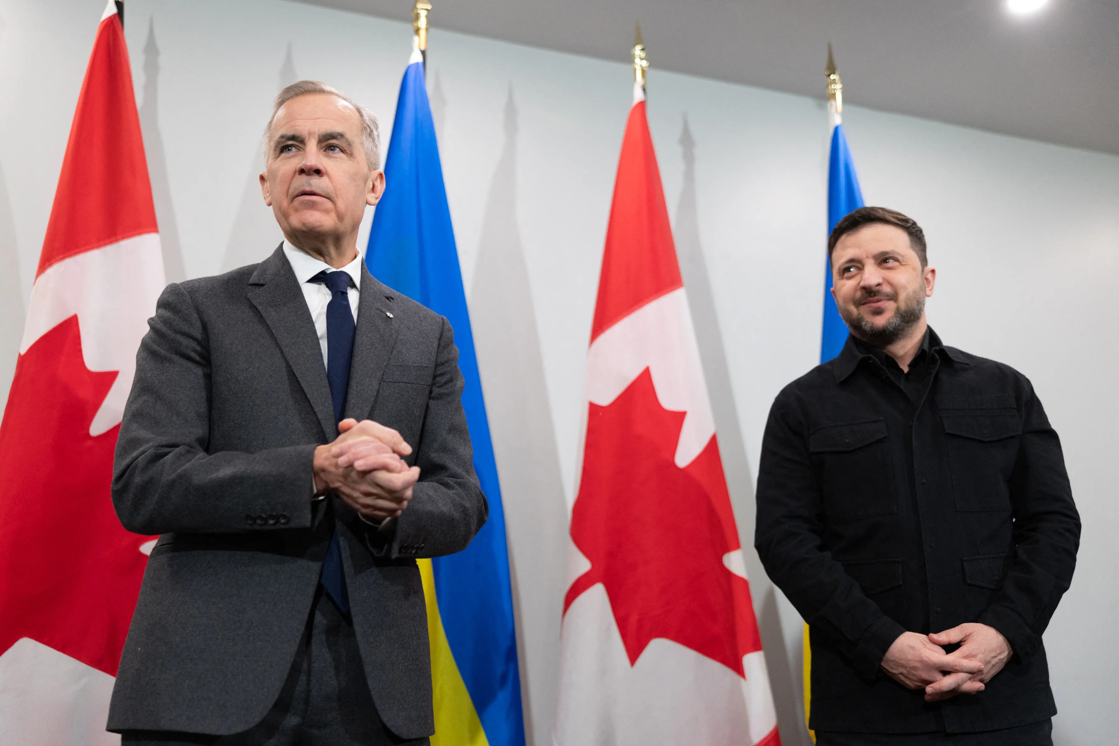 Росія завдала масованого удару по Києву: Зеленський назвав це відповіддю Путіна на мир