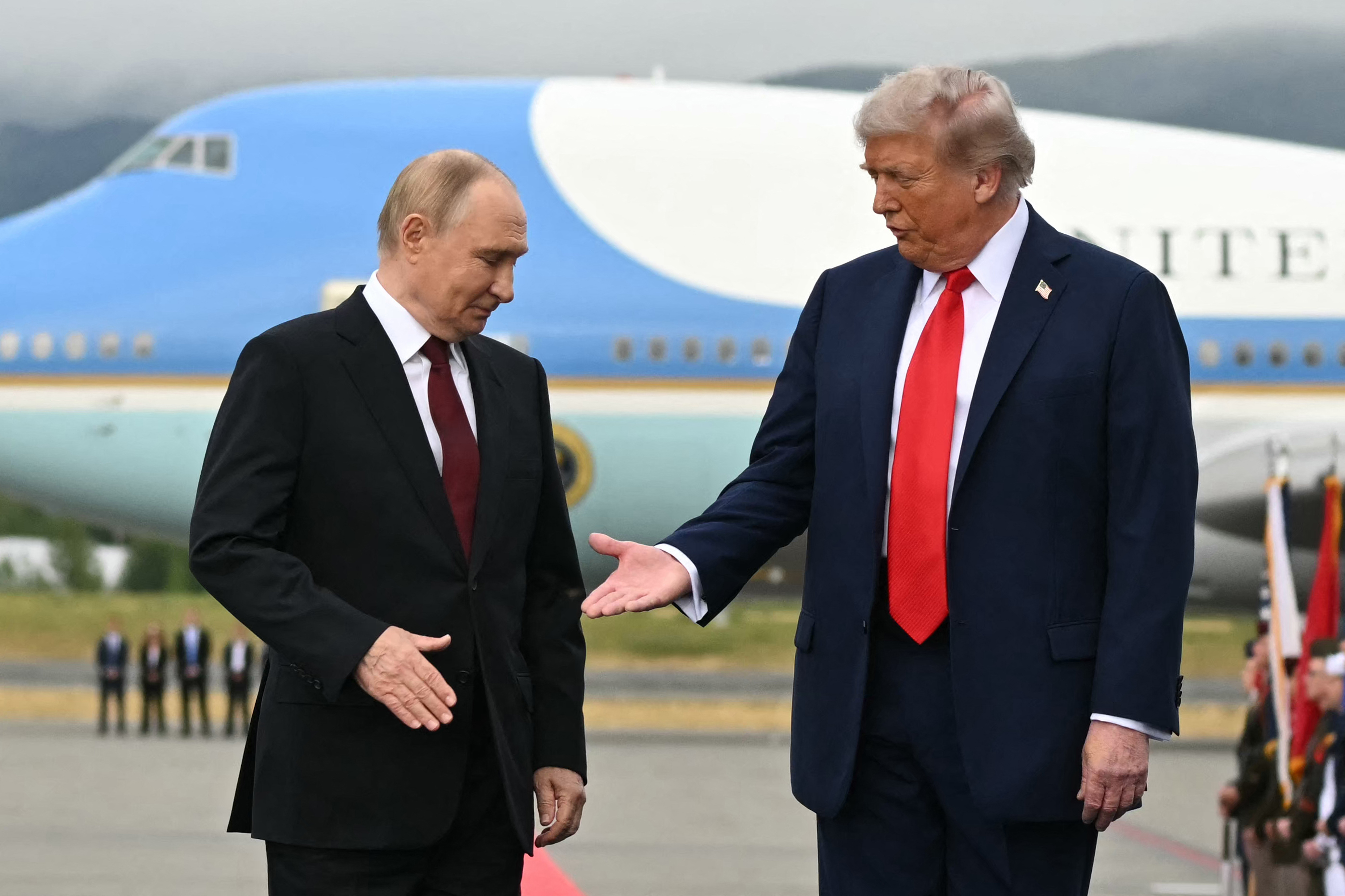 Трамп готує план передачі окупованих територій України: деталі переговорів