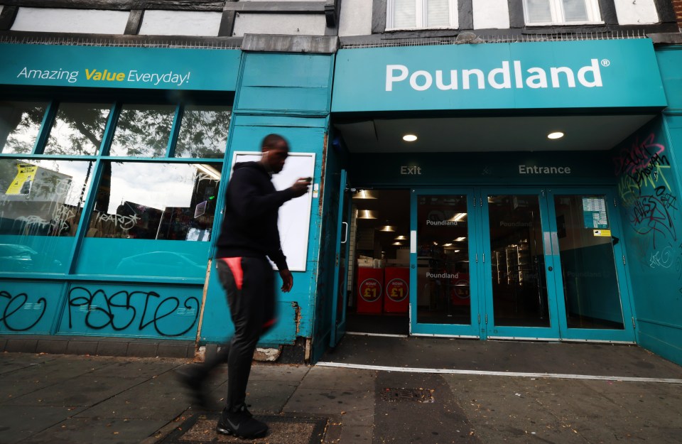 Poundland закриє всі магазини у Boxing Day: деталі рішення