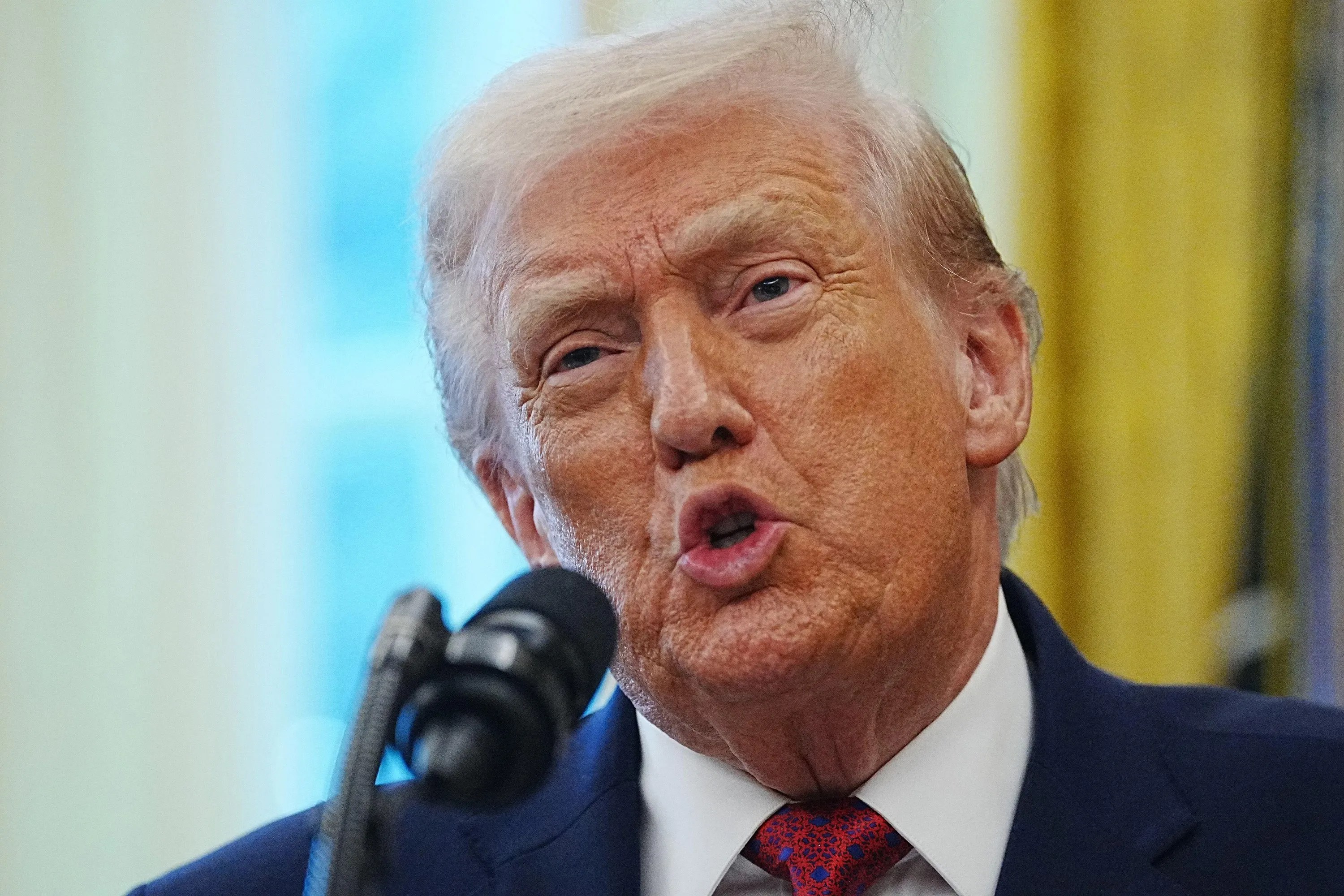 Трамп заблокував усі нафтові танкери Венесуели: що це означає для світових цін на паливо