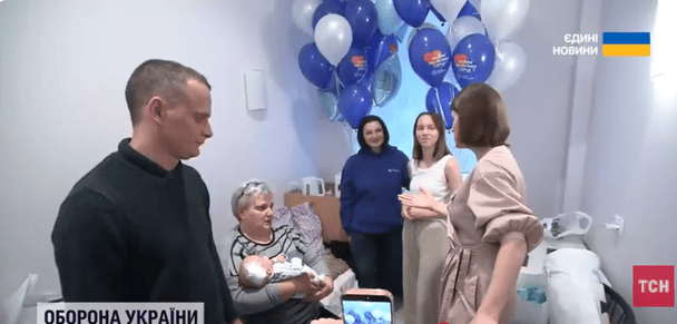 Рожденный после смерти матери от обстрела: младенец Назар выписан из больницы