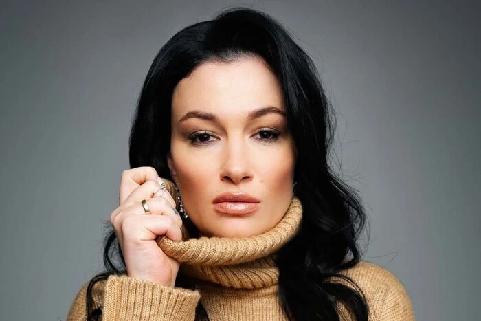 Anastasia Prychodko hat nach 22 Jahren radikal die Haarfarbe gewechselt