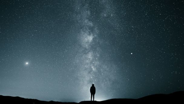 Gdzie latem podziewa się Orion? Praktyczny przewodnik po letnim niebie