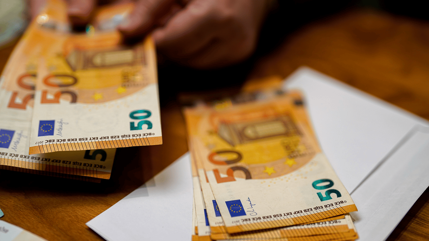 Finlandia wypłaca Ukraińcom emerytury – nawet 991 euro miesięcznie. Sprawdź, kto się kwalifikuje