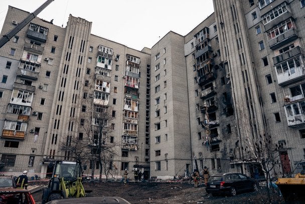 Масштабная атака РФ ночью: шесть областей остались без света и тепла
