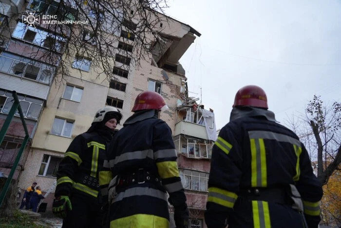 Взрыв газа в Хмельницком: пятеро пострадавших, есть человек под завалами