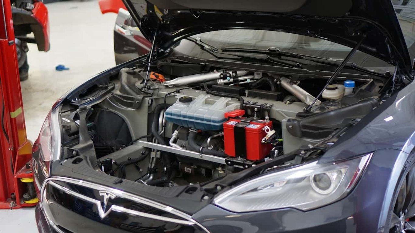 Gearbox oil change in an electric car