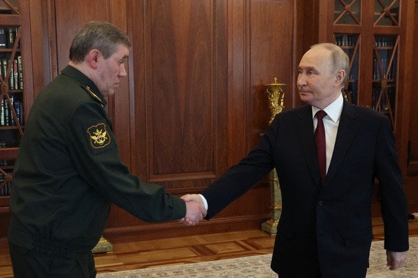 Генштаб РФ наголошує на ударах по енергетиці та промисловості України