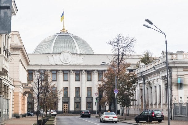 Депутати працюють без комунікацій