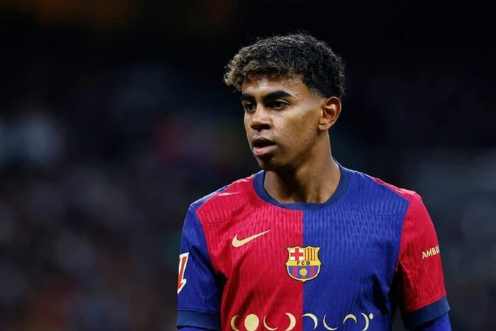 Lamine Yamal verlängert seinen Vertrag mit dem FC Barcelona bis 2030 - Medien