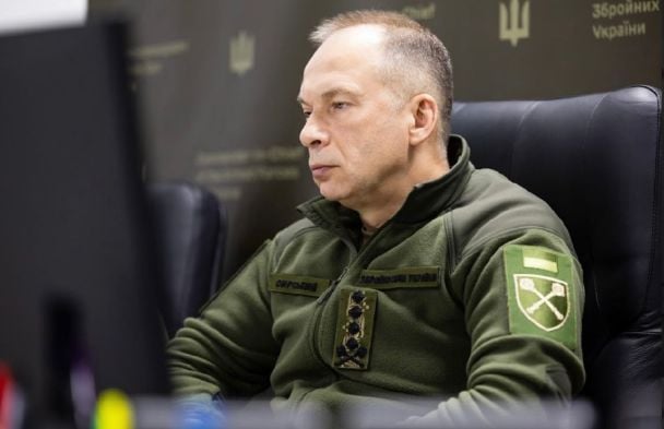 Сирський анонсував потроєння зарплат військовим: хто отримає нові контракти