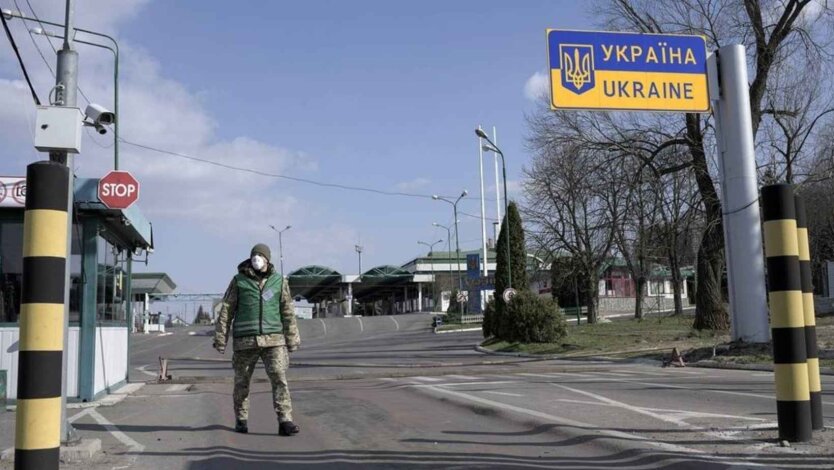 Держприкордонслужба: масового виїзду 18-22-річних українців не зафіксовано