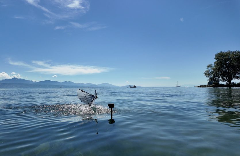 Weighing Under 300 Grams, This MIT-Developed Robot Can Both Fly and Dive Underwater