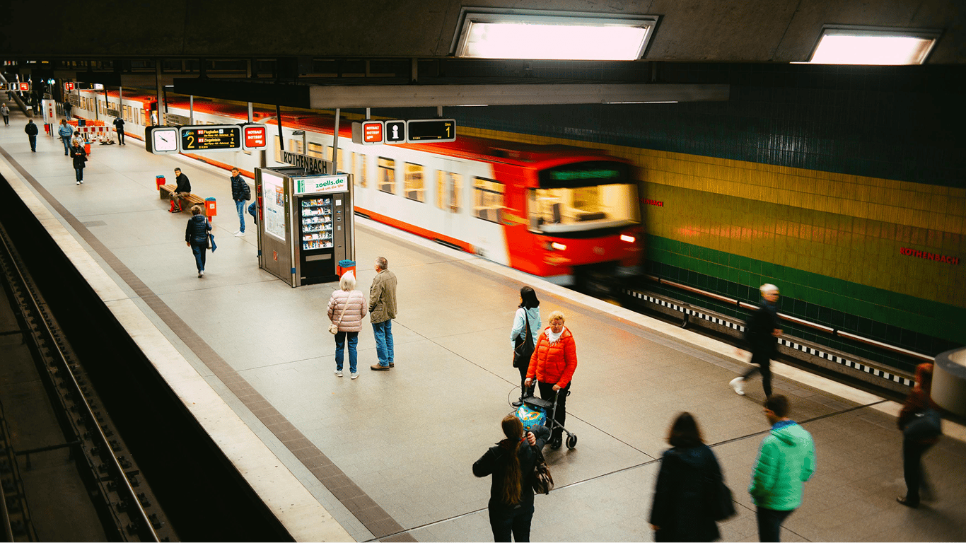 Подземные галереи: самые впечатляющие станции метро от Европы до Скандинавии