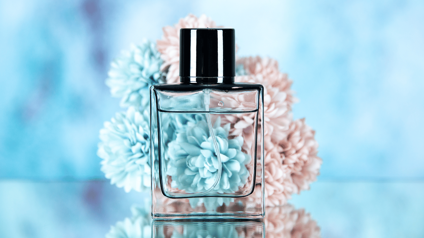 7 uniwersalnych zapachów na co dzień: przewodnik po perfumach