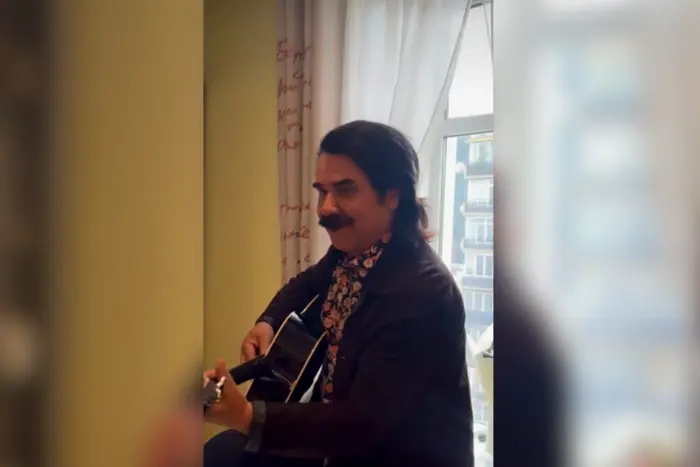 Павло Зібров заграв на гітарі для Рибчинського (відео)