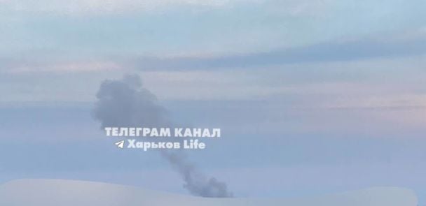 Российский удар по Харькову: двое пострадавших, горят гаражи