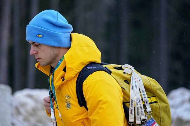 Olimpijski gest pamięci: portrety ofiar wojny na hełmie ukraińskiego sportowca