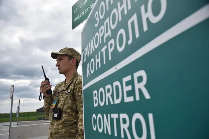 EES на кордоні з Польщею: що чекати українцям та як готуватися
