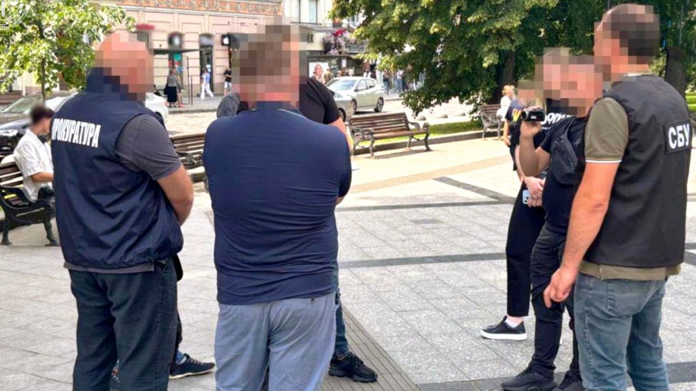 Викладач організував незаконний виїзд
