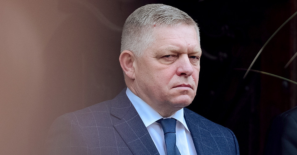 Slovakia’s Referendum on Ex-Premiers’ Benefits Fails Due to Low Voter Turnout