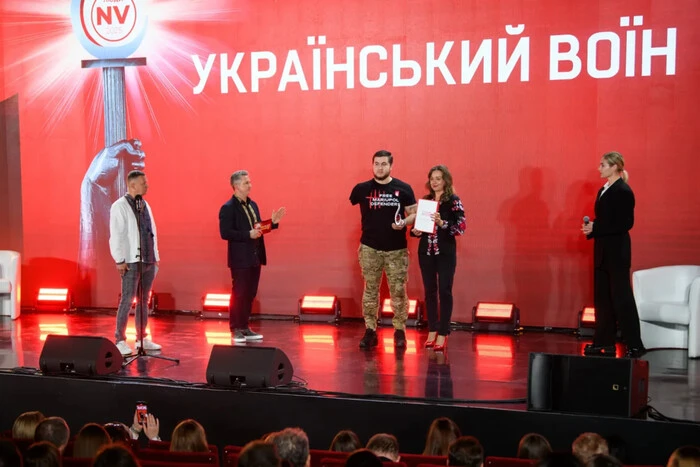 Защитник Мариуполя возглавил Топ-100 украинцев по версии известного журнала