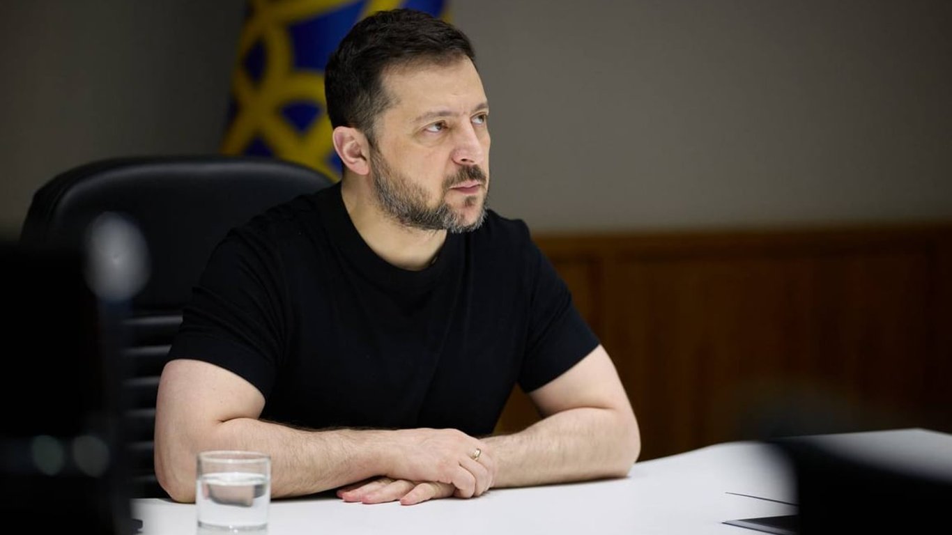 Зеленський оголосив про війну