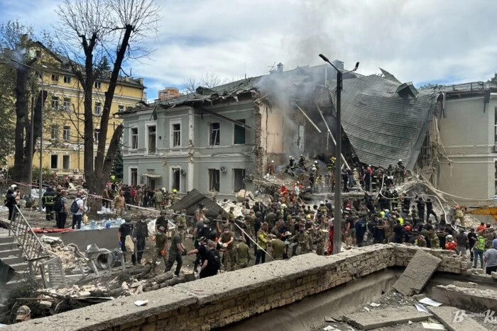 Reconstruction of the children's hospital building due to missile strike