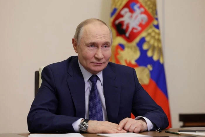 Искусственный интеллект назвал год смерти Путина