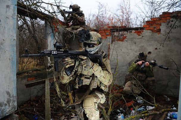 Ситуация на фронте: более 200 российских военнослужащих заблокированы в Купянске