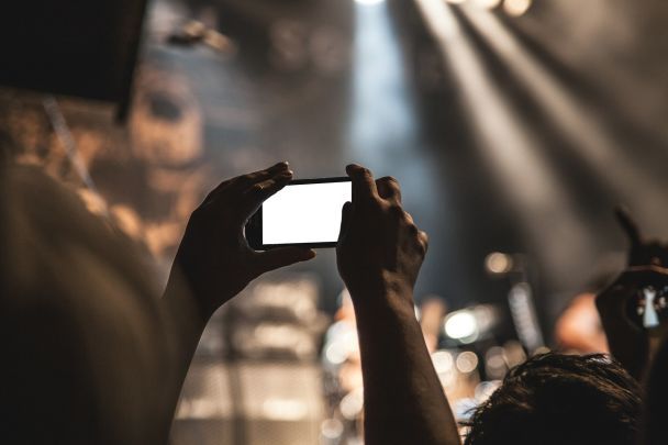 Matka z Krywego Rogu skazana za rozpowszechnianie pornografii w sieci