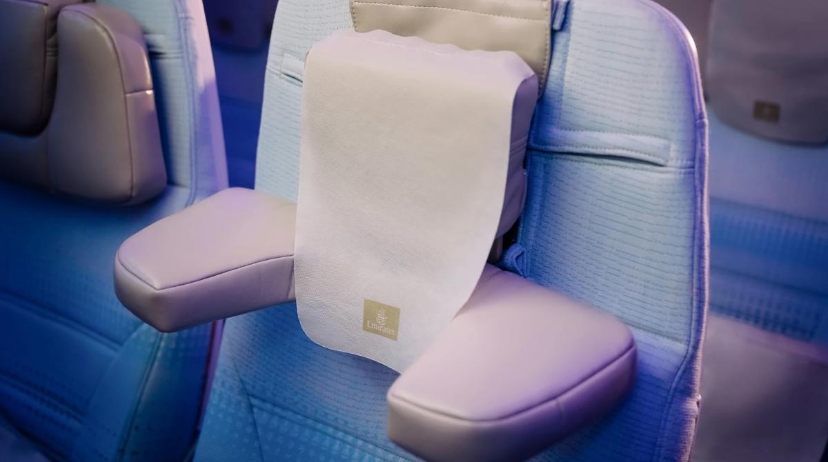 Rewolucja w klasie ekonomicznej Emirates: Zagłówki U-Dream już w powietrzu