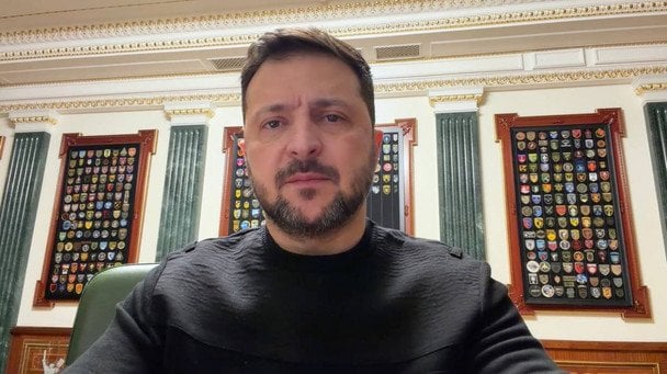 Зеленський про вибори та перемир'я