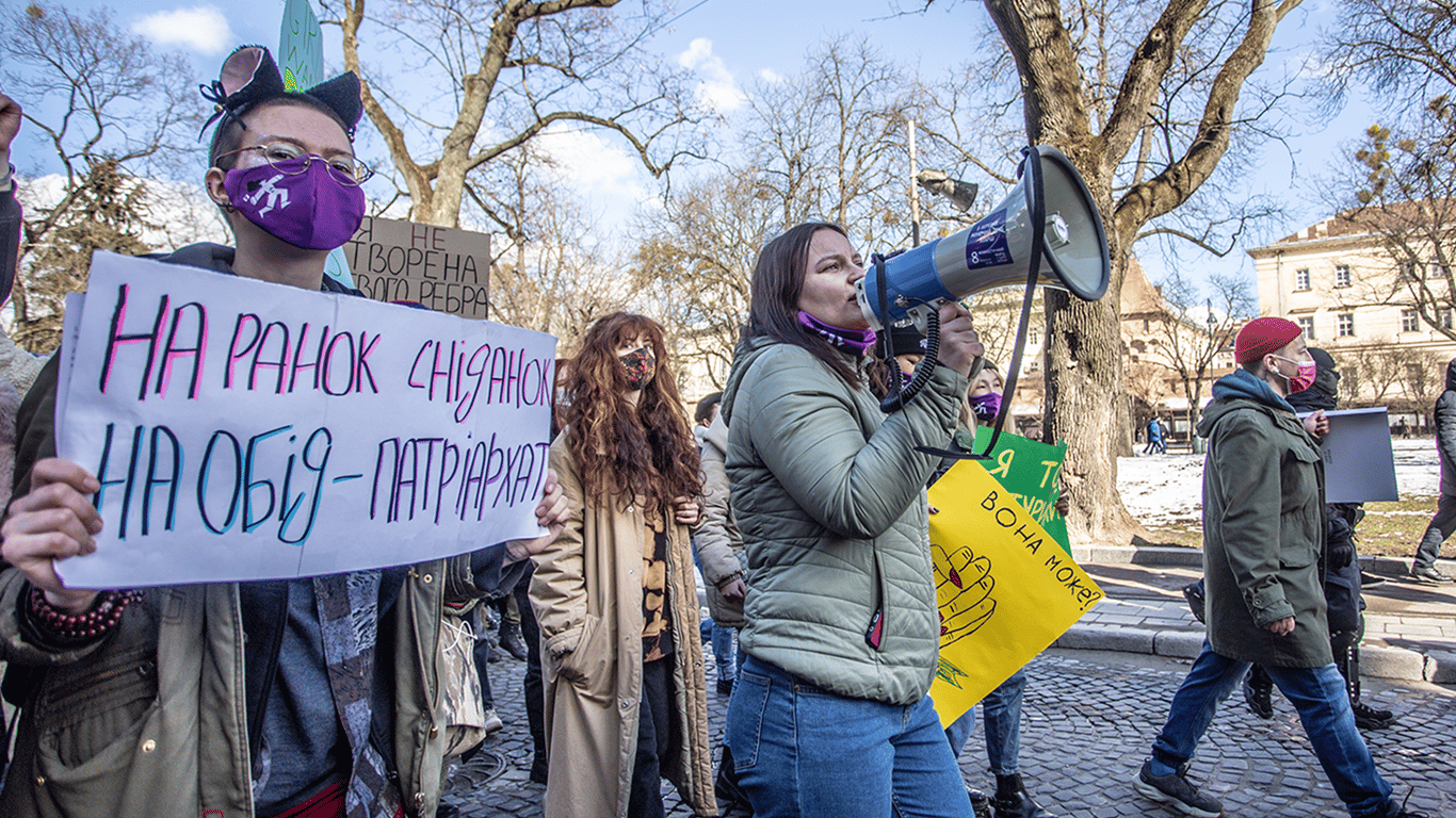 Protesty w obronie praw kobiet: Lwów i Kijów przeciwko nowelizacji Kodeksu Cywilnego
