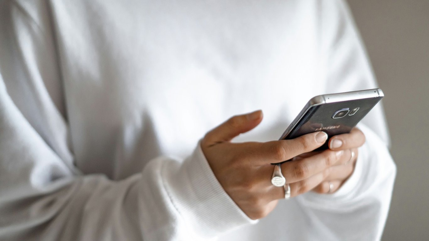 Jak sprawdzić nieznany numer przez Viber? Skuteczna broń przeciwko oszustom telefonicznym
