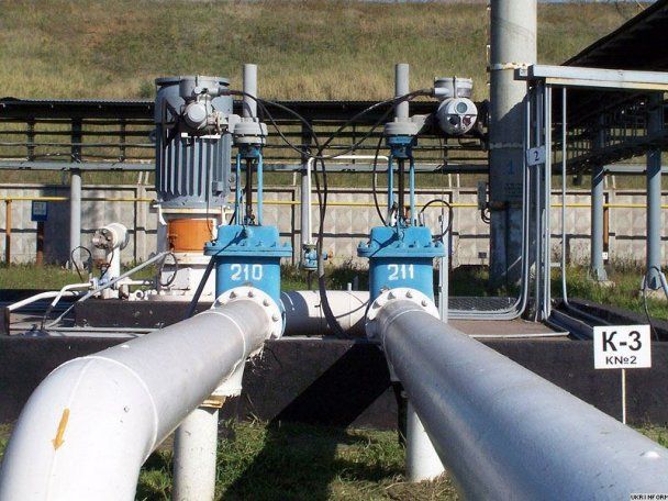 Удар по станции «Броды» нефтепровода «Дружба»: к тушению привлечены сотни спасателей