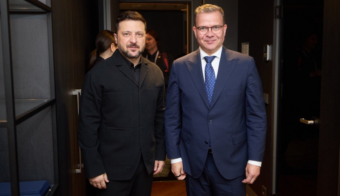 Selenskyj und Finnlands Premier: Vereinbarungen zu Luftabwehr und Drohnen-Deal
