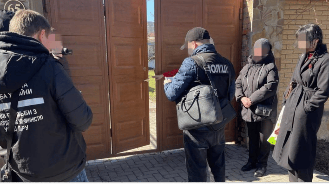 Siatka przerzutowa rozbita: ukraińscy i mołdawscy funkcjonariusze rozbili grupę przemycającą mężczyzn za granicę