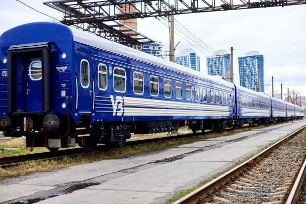 Скасовано приміські потяги через війну