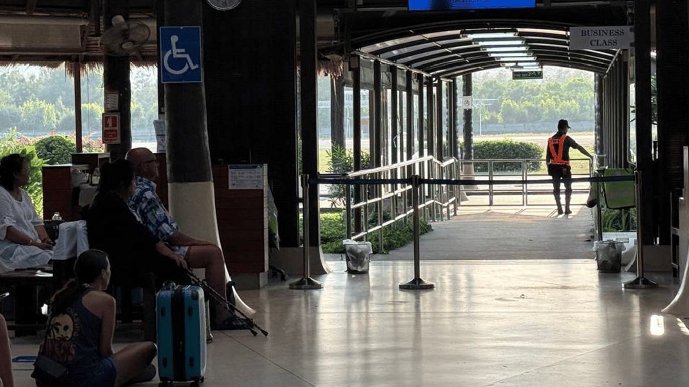 Aplikacja Flighty ostrzega o opóźnieniach lotów nawet 6 godzin przed oficjalnym komunikatem linii lotniczych
