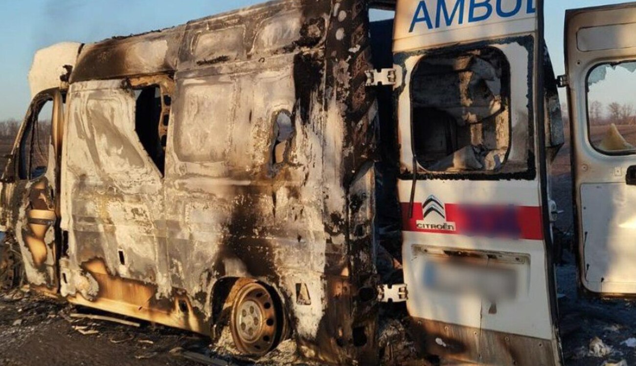 Дрон атаковал скорую, погибли медики