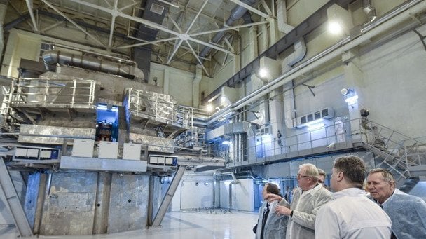 Поврежденная ядерная установка в Харькове