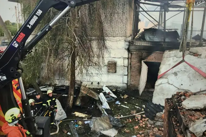 Россия атаковала Украину 150 дронами: ПВО сбила 120, есть погибшие и разрушения