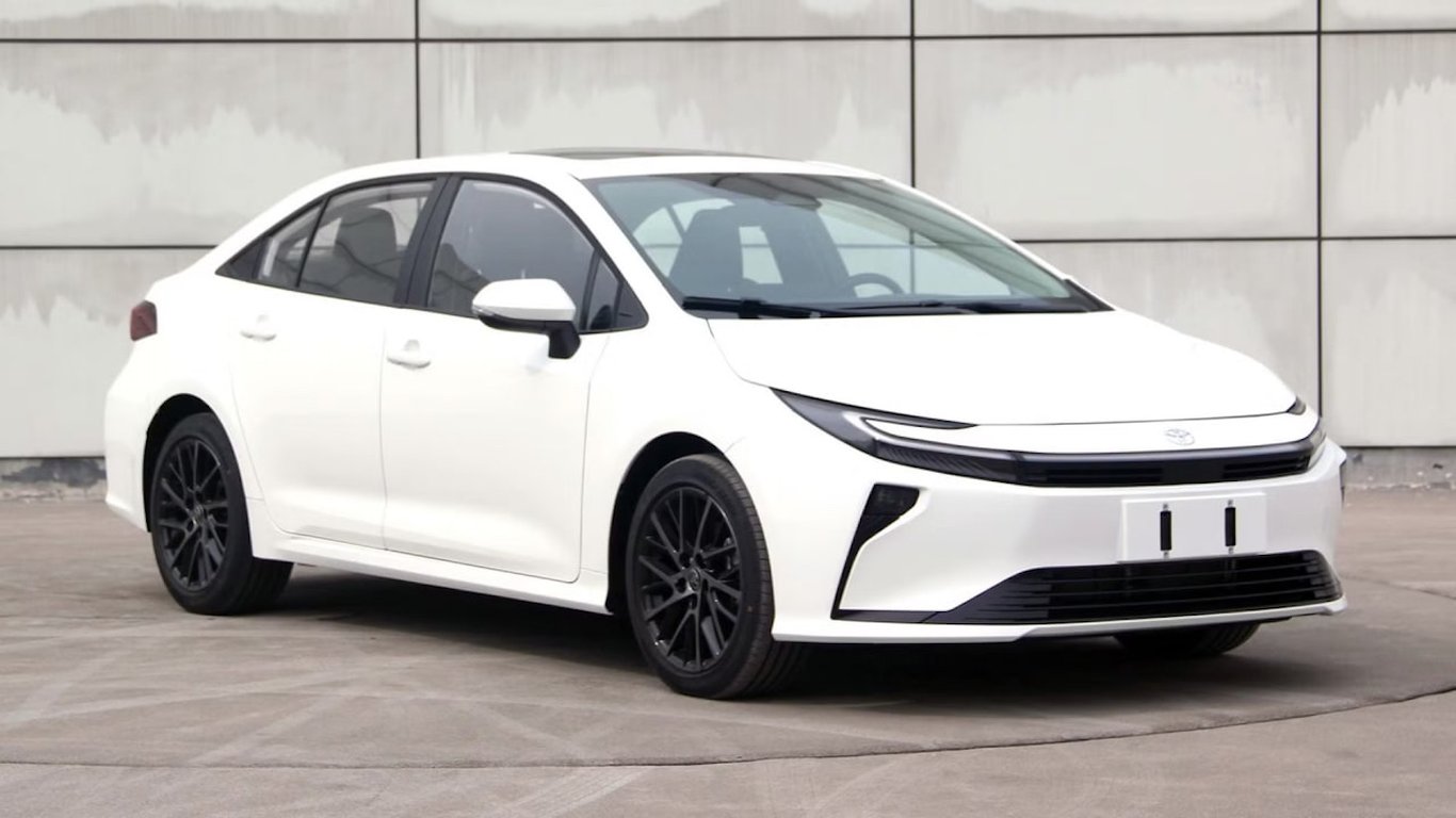 Toyota szykuje rewolucję w Corolli. 13. generacja ma być czymś więcej niż samochodem