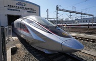 China launches CR450 train capable of speeds of 400 km/h: how challenges were overcome
