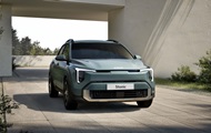 Kia updates the Stonic crossover: new design, two screens and modern safety systems